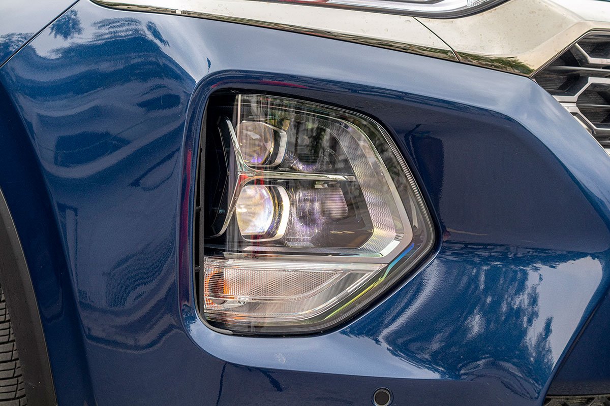 Đánh giá chi tiết thiết kế đầu xe Hyundai Santa Fe 2020